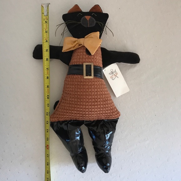 Woof Poof Black Cat - Picture 5 of 7